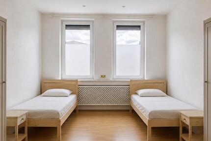 Wohnung Fürth Südstadt - 2 Zimmer, 61 m&sup2;, 3.000&euro; | Angebot:27542123