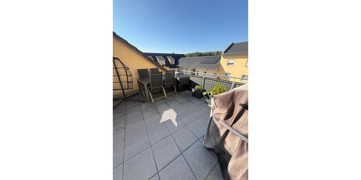 Etagenwohnung Heßdorf - 3 Zimmer, 84 m&sup2;, 920&euro; | Angebot:27609523