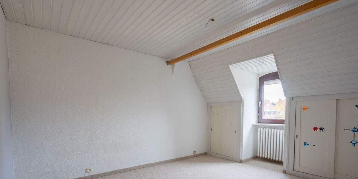 Etagenwohnung Nürnberg Zerzabelshof - 6 Zimmer, 112 m&sup2;, 399.000&euro; | Angebot:24498921