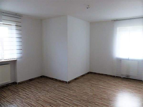 Etagenwohnung Henfenfeld - 3 Zimmer, 93 m&sup2;, 269.000&euro; | Angebot:25748007