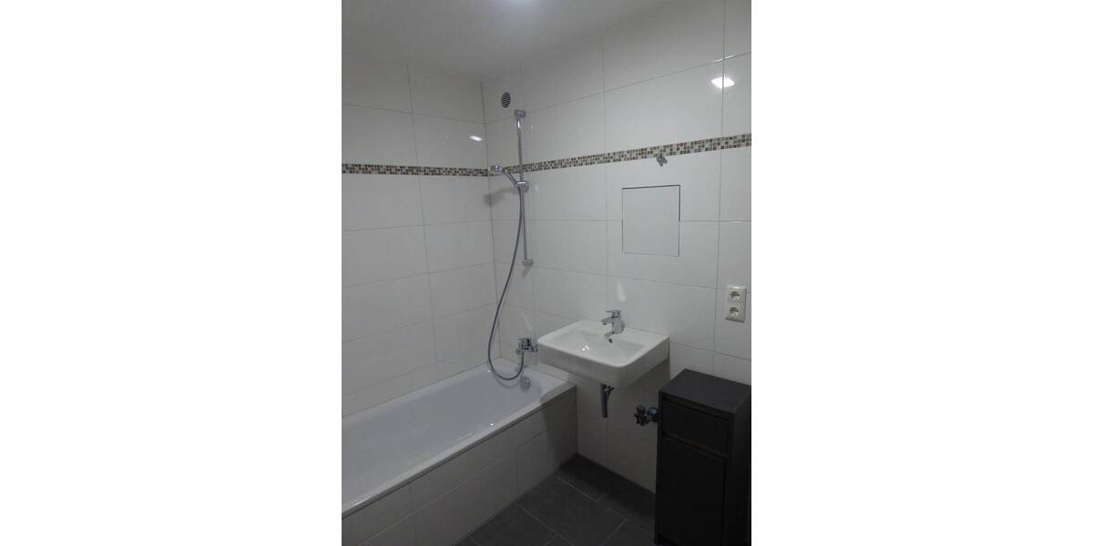 Etagenwohnung Erlangen Büchenbach - 2 Zimmer, 48 m&sup2;, 660&euro; | Angebot:26740852