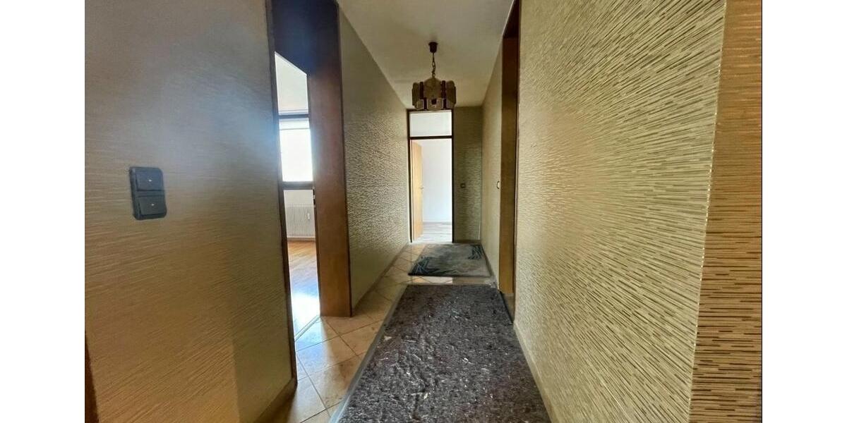 Dachgeschoßwohnung Nürnberg Gaismannshof - 4.5 Zimmer, 127 m&sup2;, 1.650&euro; | Angebot:25143413