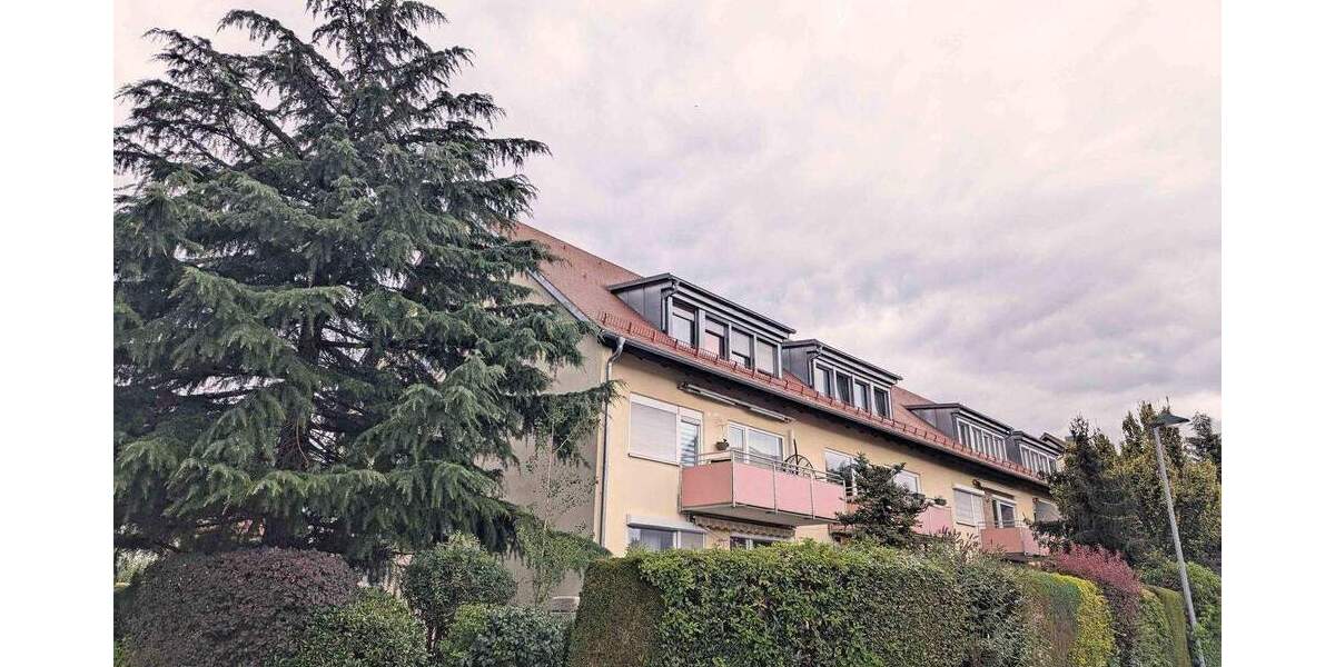 RESERVIERT: Tolle Lage in Feucht - ruhig und verkehrsgünstig 2 zimmer