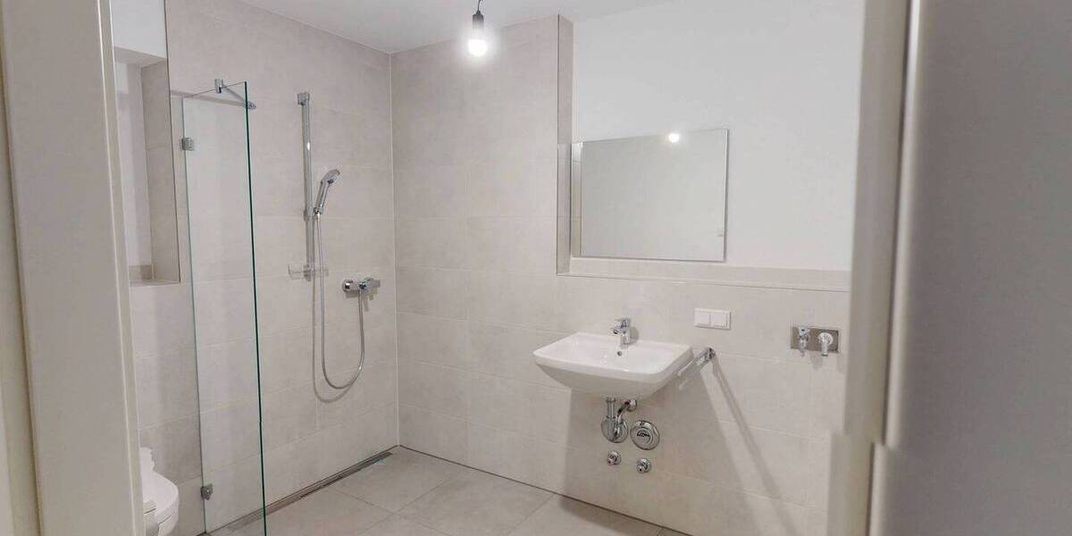 Etagenwohnung Nürnberg Zerzabelshof - 3 Zimmer, 75 m&sup2;, 1.243&euro; | Angebot:26816324