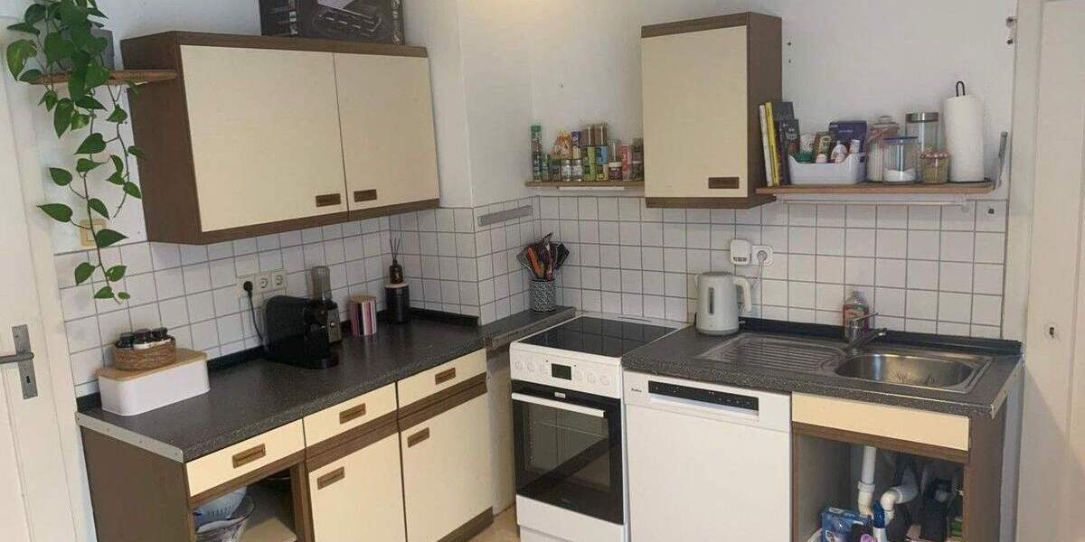 Etagenwohnung Erlangen Innenstadt - 3 Zimmer, 65 m&sup2;, 315.000&euro; | Angebot:25772442