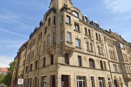 Wohnung Fürth Innenstadt - 3 Zimmer, 96 m&sup2;, 1.075&euro; | Angebot:26833880