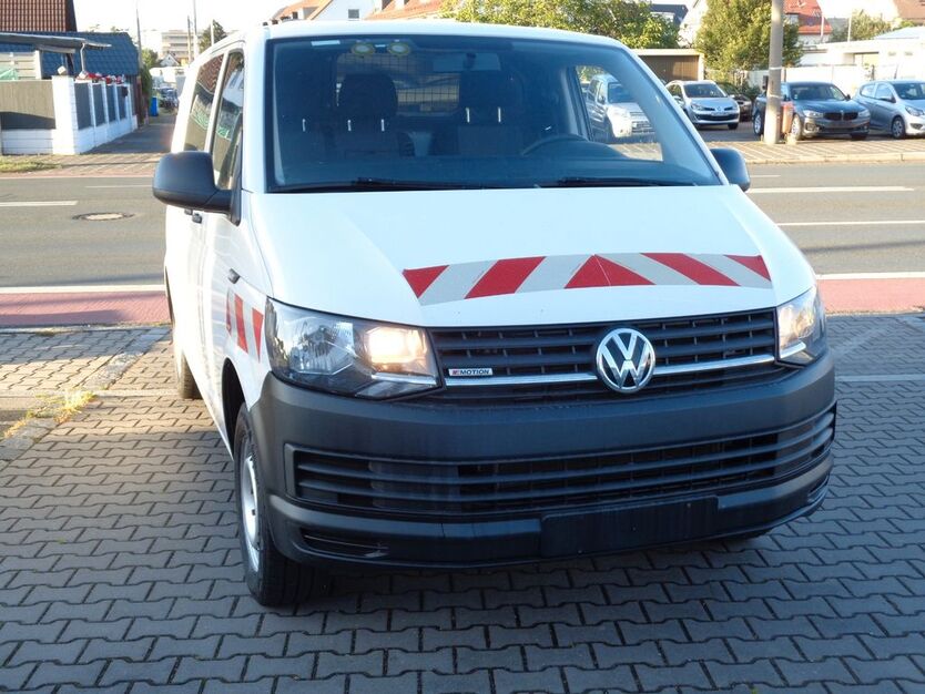 VW T6 Transporter 200.000 km 17.990 € Nürnberg 90431