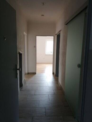 RESERVIERT - Stilvolle 3 Zi EG Wohnung mit EBK und direktem Zugang zum Garten in ruhiger Sackgasse 3 zimmer