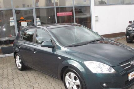 Kia ceed / Ceed 112.000 km 4.900 € Oberasbach 90522
