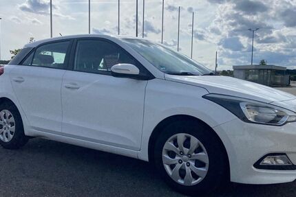 Hyundai i20 136.500 km 6.900 € Fürth 90765