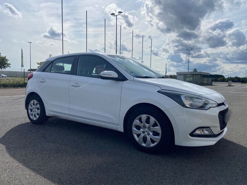 Hyundai i20 136.500 km 6.900 € Fürth 90765