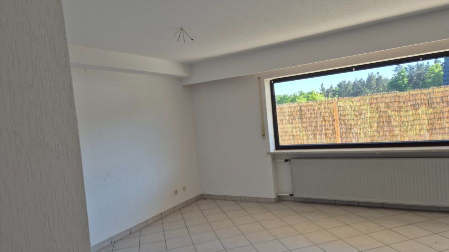 Provisionsfrei* Kinderfreundliches, sehr helles EFH für eine große Familie mit 2 separaten Wohnungen - OHNE MAKLER 6 zimmer