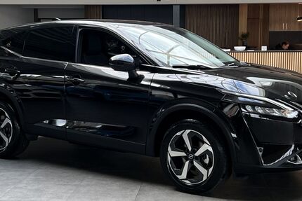 Nissan Qashqai 16.377 km 26.740 € Cadolzburg bei Nürnberg 90556
