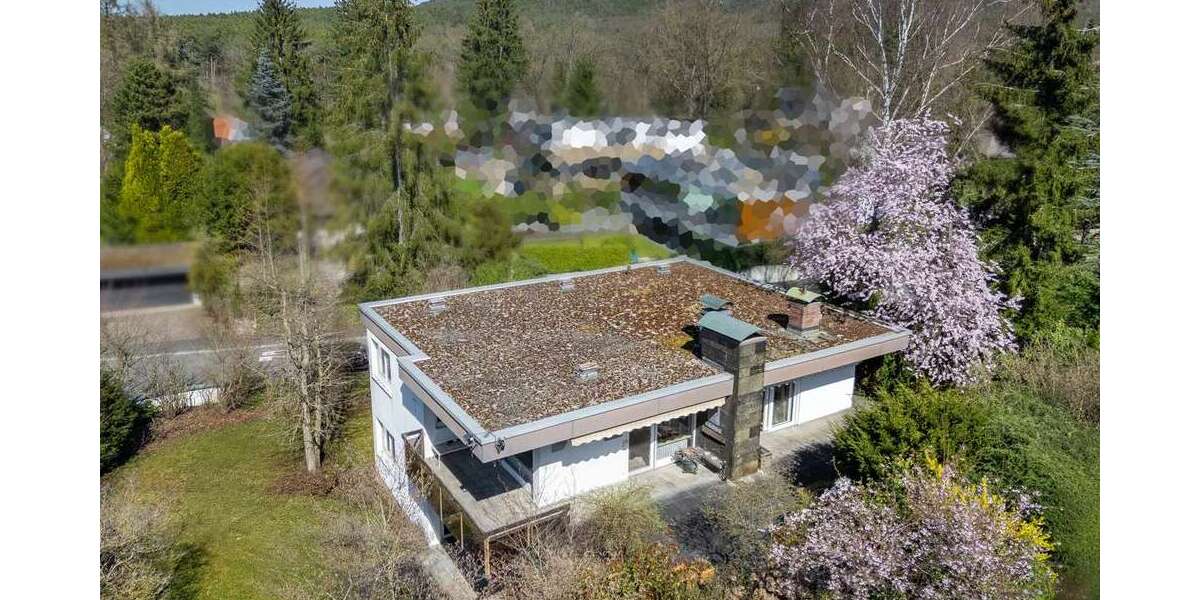 Haus zum Kaufen in Erlangen 990.000 € 162 m² 5 zimmer