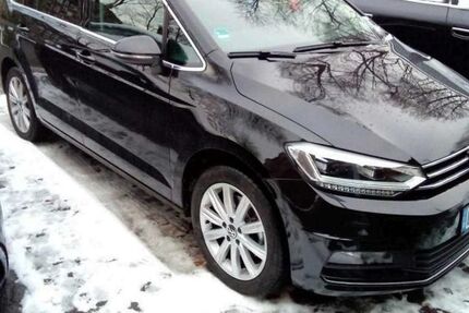 VW Touran 15.700 km 34.290 &euro; Roth 91154