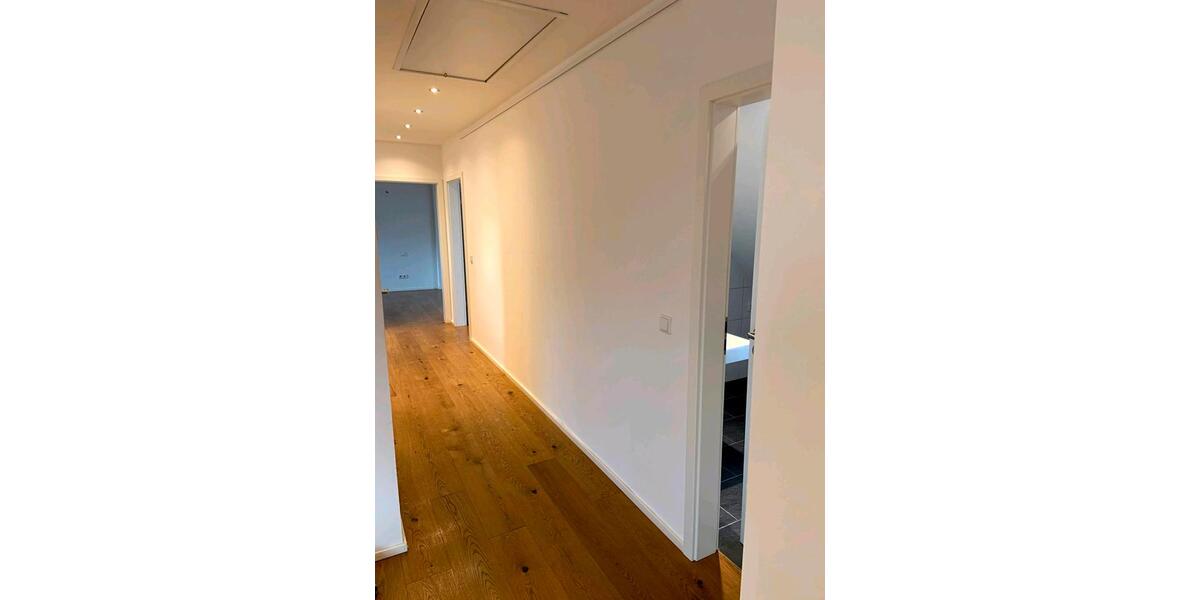 Dachgeschoßwohnung Nürnberg Rabus - 3.5 Zimmer, 103 m&sup2;, 1.500&euro; | Angebot:27582192