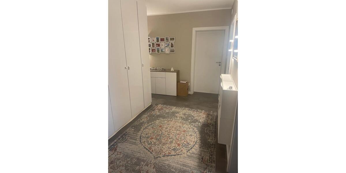 Etagenwohnung Fürth Eigenes Heim - 3 Zimmer, 79 m&sup2;, 1.250&euro; | Angebot:26681376