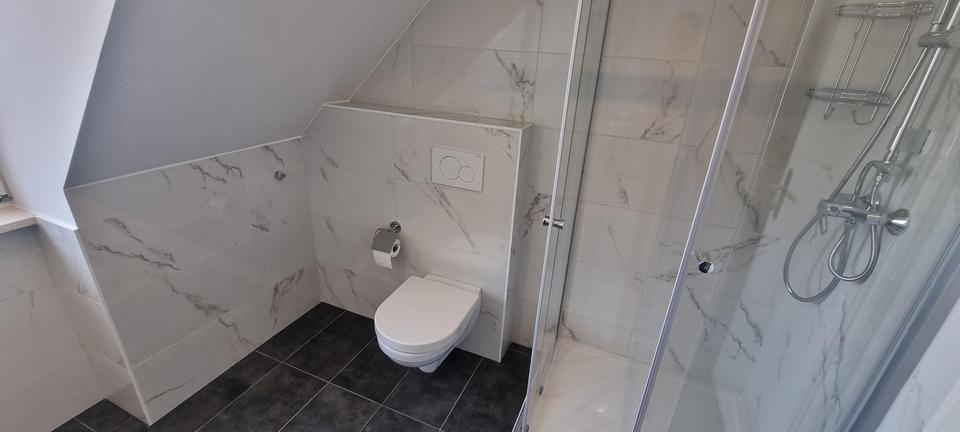 Dachgeschoßwohnung Nürnberg Herrnhütte - 2 Zimmer, 42 m&sup2;, 695&euro; | Angebot:26348404