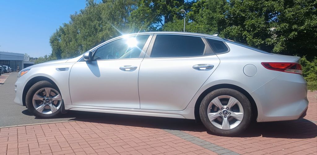 Kia Optima 85.000 km 9.999 € Nürnberg 90475
