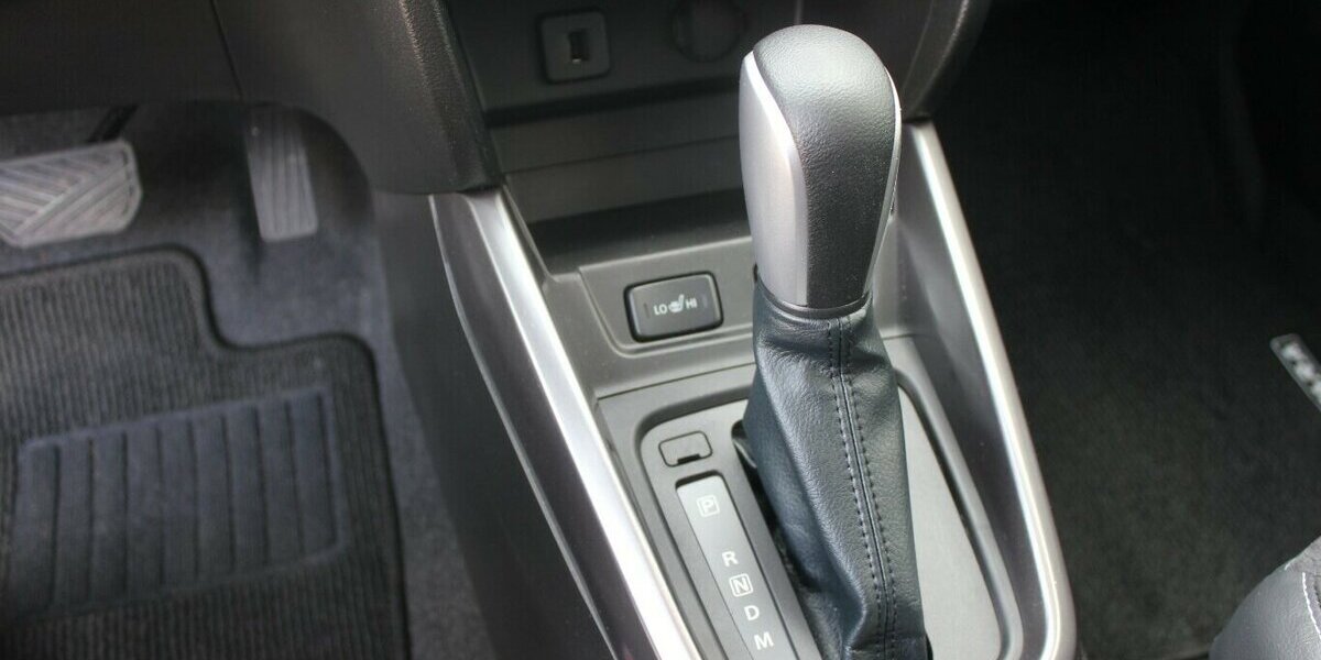 Suzuki Vitara 1.4 Mild-Hybrid Comfort+ 4x2 Autom. 8.500 km 26.990 &euro; Fürth 90763