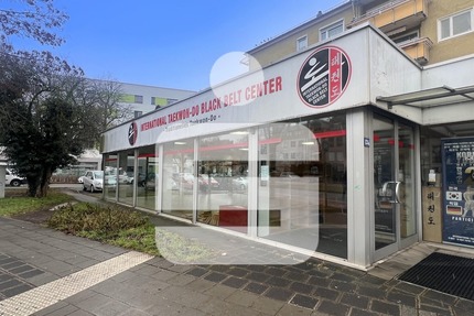 Bürofläche in Topsichtlage mit ca. 250 m² Gesamtfläche in Nürnberg...Ab Herbst 2025 verfügbar!