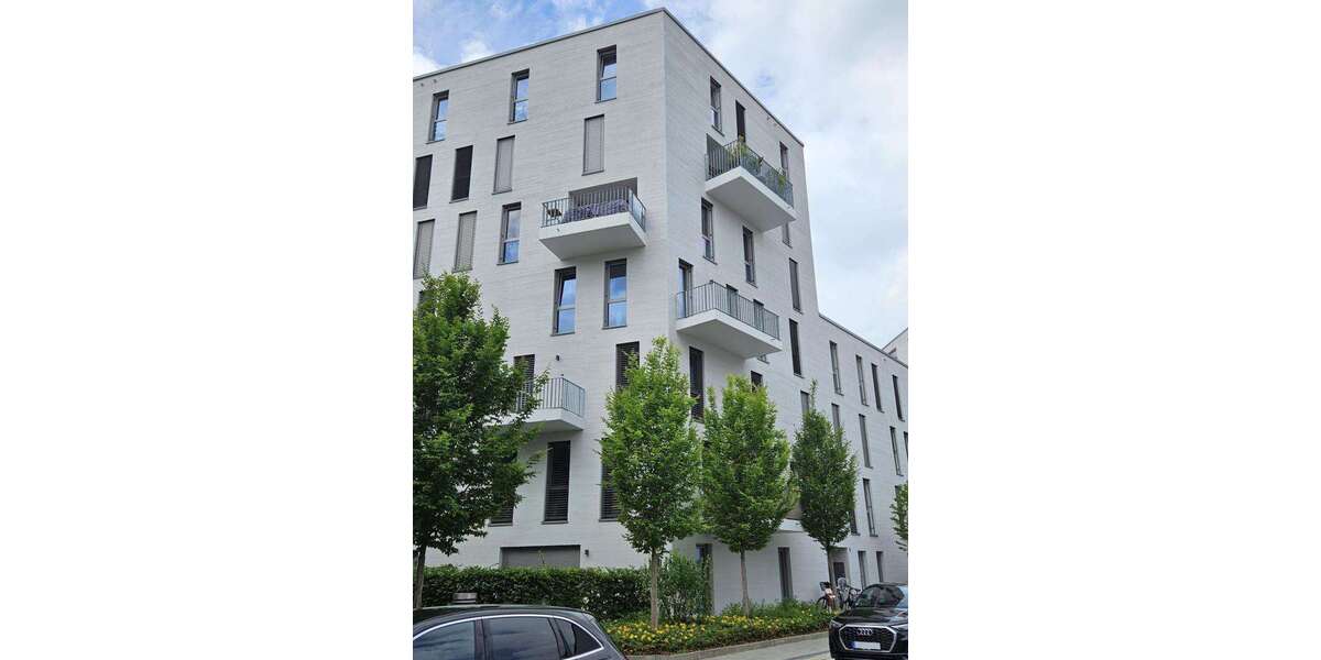 Etagenwohnung Nürnberg Herrnhütte - 4 Zimmer, 121 m&sup2;, 1.850&euro; | Angebot:26905347