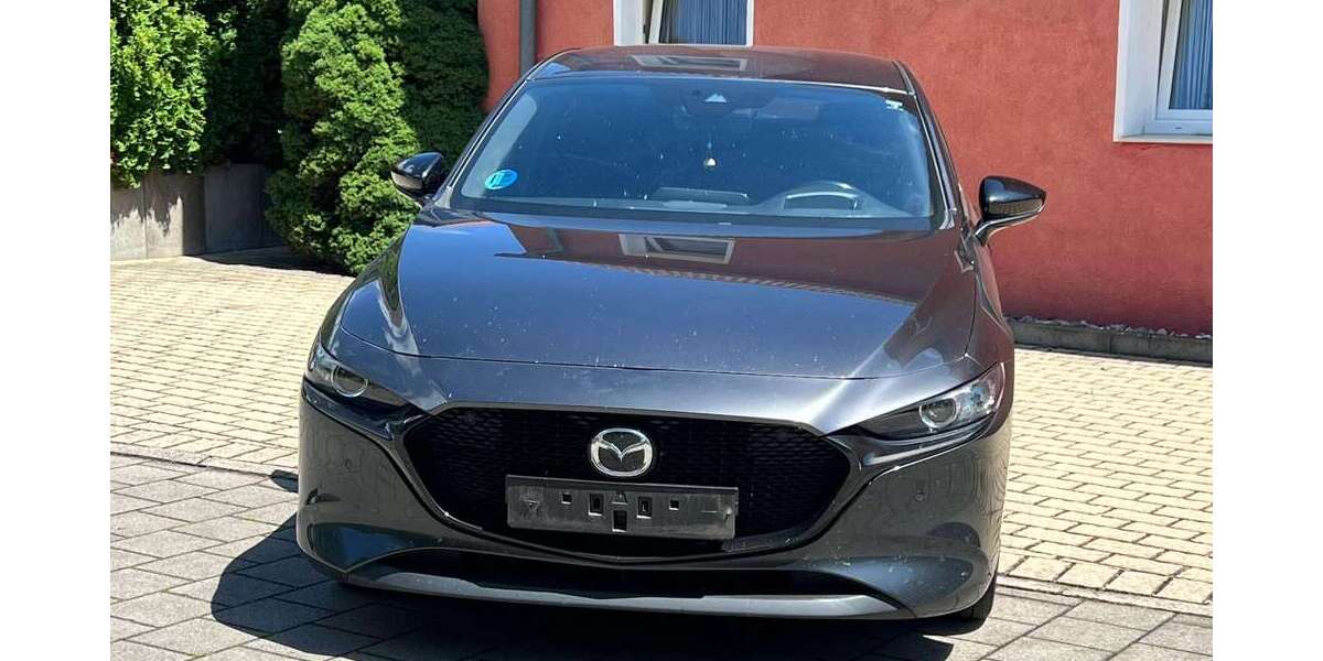 Mazda 3 167.650 km 13.990 &euro; Fürth 90768