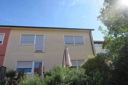 Wohnung Heilsbronn Ketteldorf - 2 Zimmer, 100 m&sup2;, 795&euro; | Angebot:26093721