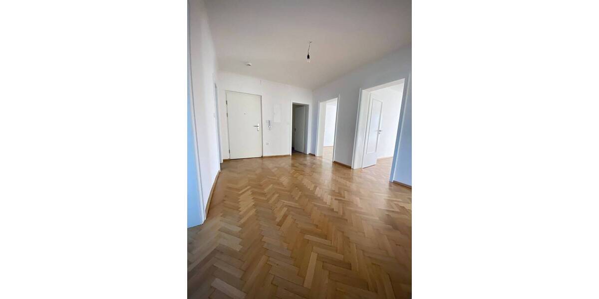 Etagenwohnung Nürnberg Großreuth h d Veste - 4 Zimmer, 109 m&sup2;, 1.100&euro; | Angebot:26203712