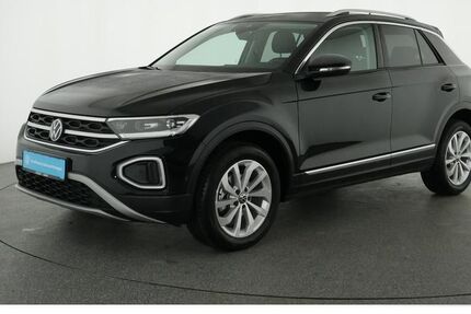 VW T-Roc 9.500 km 26.401 &euro; Nürnberg 90411