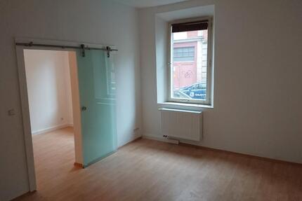Wohnung Nürnberg Gleißhammer - 2.5 Zimmer, 64 m&sup2;, 775&euro; | Angebot:26104136