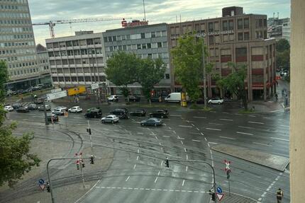 Modernisierte 1-Zimmer-Wohnung mit Loggia & neuer Einbauküche 1 zimmer