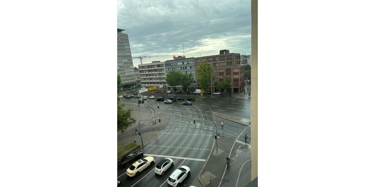 Modernisierte 1-Zimmer-Wohnung mit Loggia & neuer Einbauküche 1 zimmer