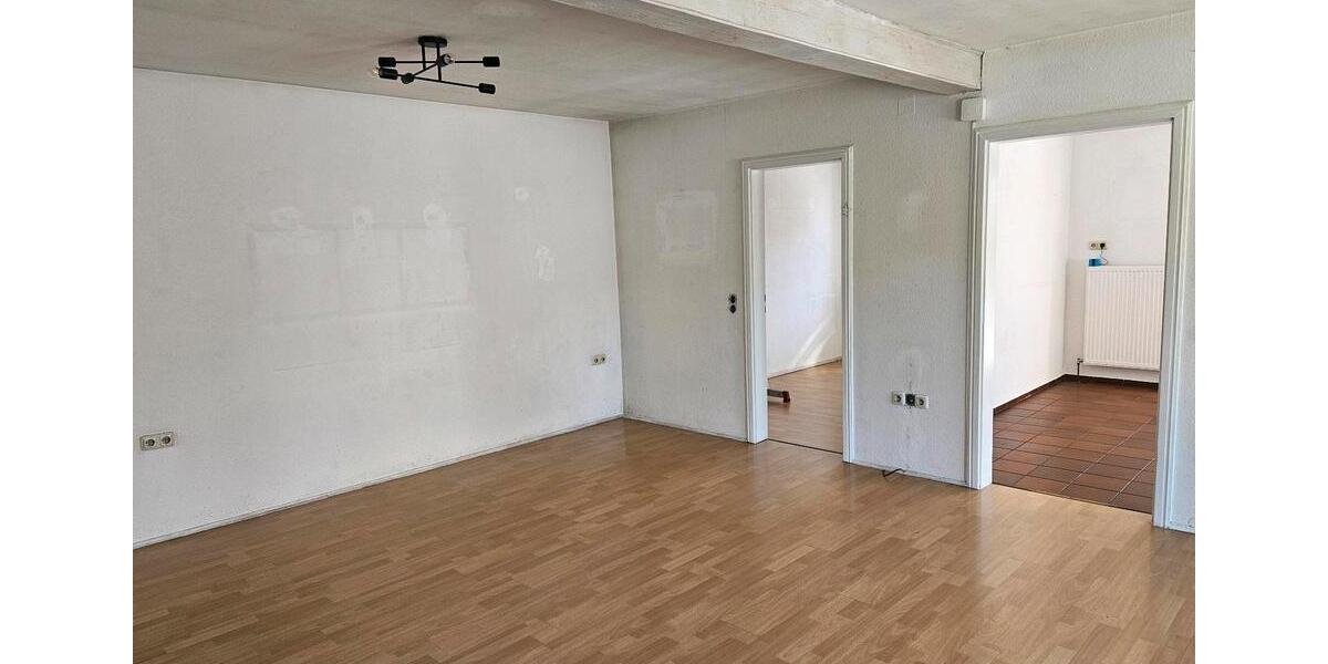 Einfamilienhaus Igensdorf - 6 Zimmer, 155 m&sup2;, 1.300&euro; | Angebot:27614396
