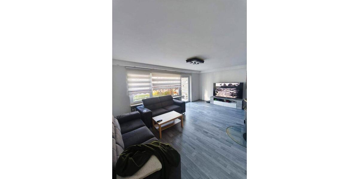 Reihenhaus Zirndorf - 6 Zimmer, 144 m&sup2;, 600.000&euro; | Angebot:27209548
