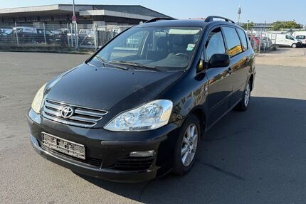 Toyota Avensis Verso 295.000 km 2.200 &euro; Fürth 90762