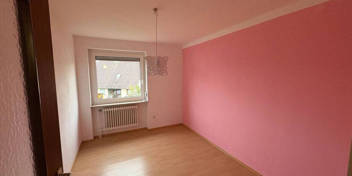 Reihenhaus Feucht - 5 Zimmer, 114 m&sup2;, 435.000&euro; | Angebot:26015266