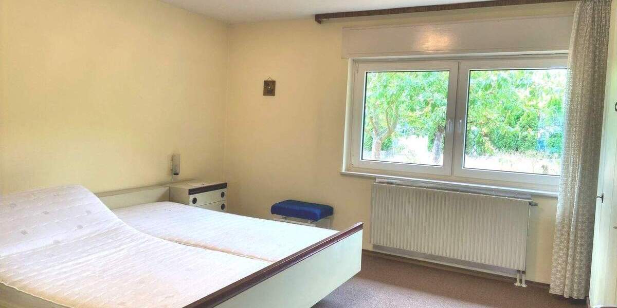 Mehrfamilienhaus, Wohnhaus Cadolzburg - 5 Zimmer, 110 m&sup2;, 385.000&euro; | Angebot:25211191