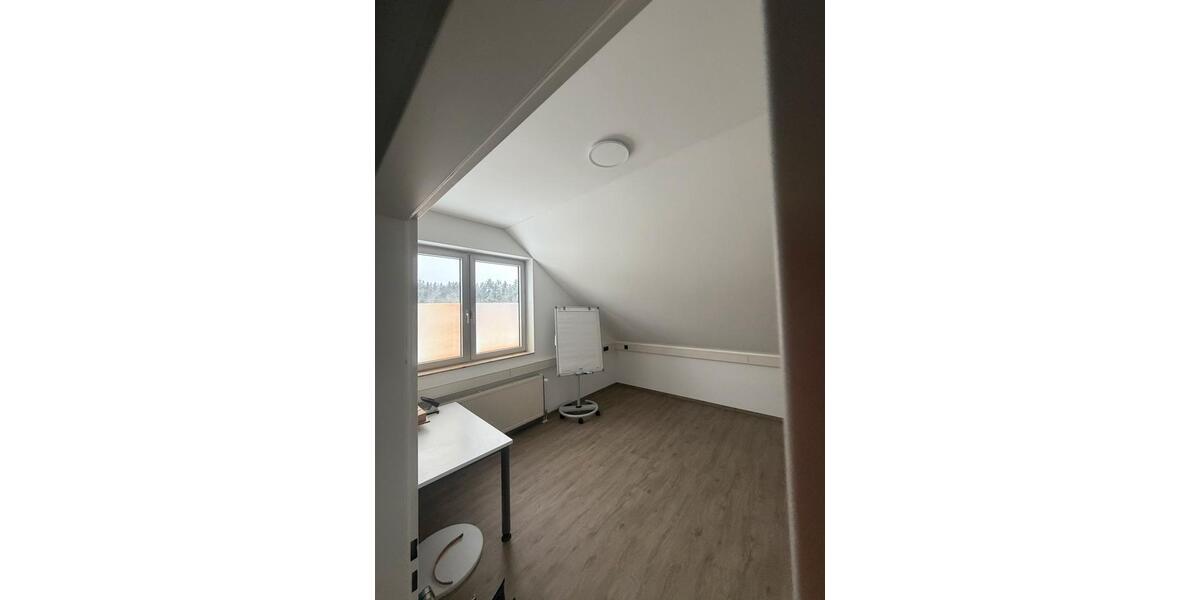 Moderne Bürofläche Bürogemeinschaft in Schwarzenbruck nähe Bahn zimmer