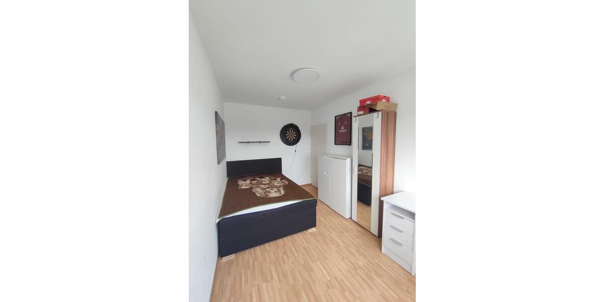 Etagenwohnung Erlangen Bruck - 1 Zimmer, 11 m&sup2;, 400&euro; | Angebot:26007905
