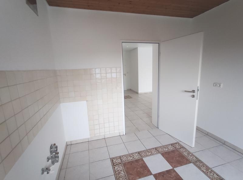 3- Zi. DG Wohnung mit 2 Balkonen und Garage - Etagenwohnung Hemhofen | Angebot:22401892