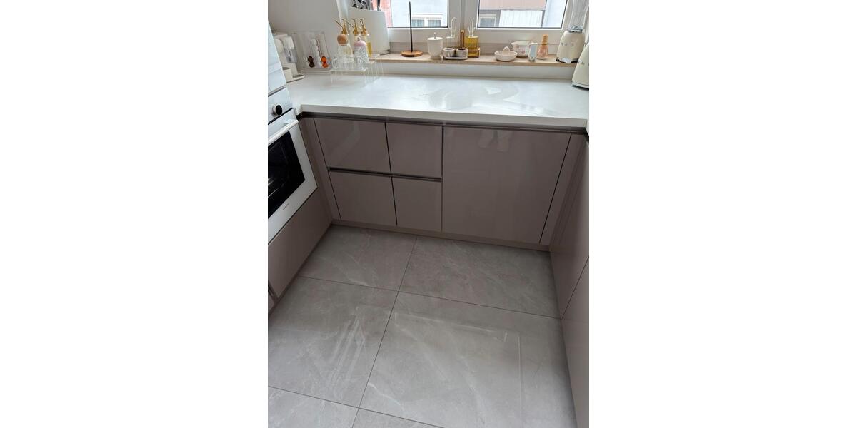 3-Zimmer Wohnung *LUXUS KÜCHE* 67qm2 am Rosenaupark 3 zimmer