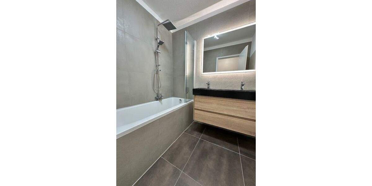 Etagenwohnung Nürnberg Laufamholz - 3 Zimmer, 89 m&sup2;, 344.640&euro; | Angebot:24972425