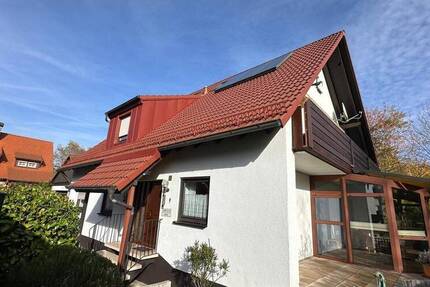 Charmantes Zweifamilienhaus, in begehrter, ruhiger Lage von Fürth Dambach 1 zimmer