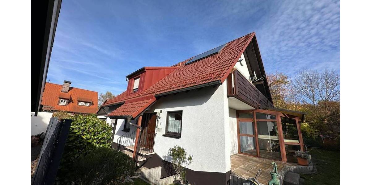 Charmantes Zweifamilienhaus, in begehrter, ruhiger Lage von Fürth Dambach 1 zimmer