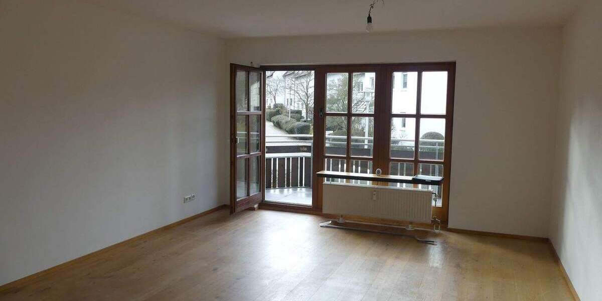 Etagenwohnung Roßtal - 2 Zimmer, 60 m&sup2;, 620&euro; | Angebot:25743068