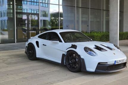 Porsche 992