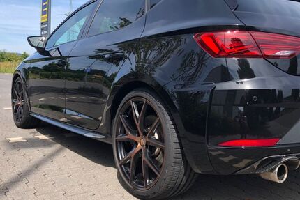 Seat Leon 100.300 km 26.699 &euro; Nürnberg 90489