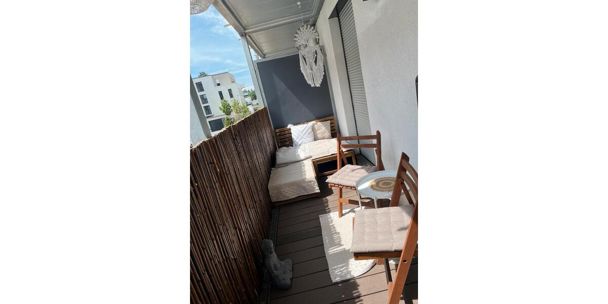 Möbilierte 1,5 Zi Neubau Whg mit EBK, Balkon u Tiefgarage 1.5 zimmer