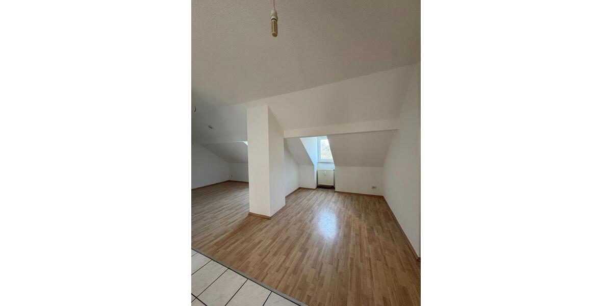 Dachgeschoßwohnung Fürth Altstadt - 2.5 Zimmer, 53 m&sup2;, 650&euro; | Angebot:25440169